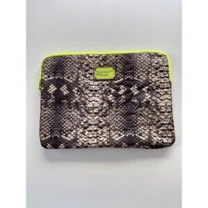 Marc Jacobs Quilted Workwear Laptop Case Sleeve Bag Clutch Python Snake Neon